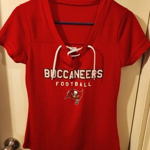 Womans size Medium Official NFL Tampa Bay Buccaneers shirt